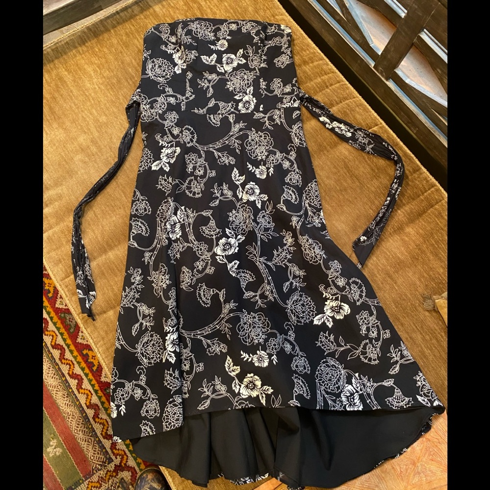 White House Black Market Cotton size 6 dress